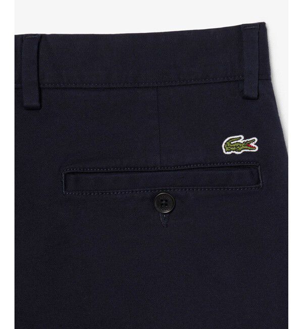 LACOSTE「レギュラーフィットテーパードストレッチチノパンツ」|チノ|