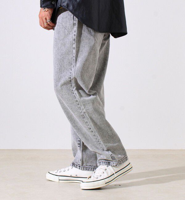 GLOSTER「【シーズンレス/UNISEX】ケミカルウォッシュ ワイドデニムイージーパンツ」|デニム|