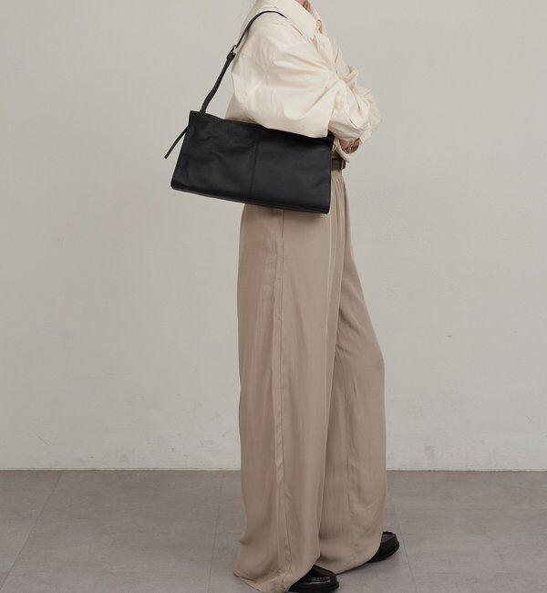  「レザーショルダーバッグ」|ショルダー・メッセンジャー|