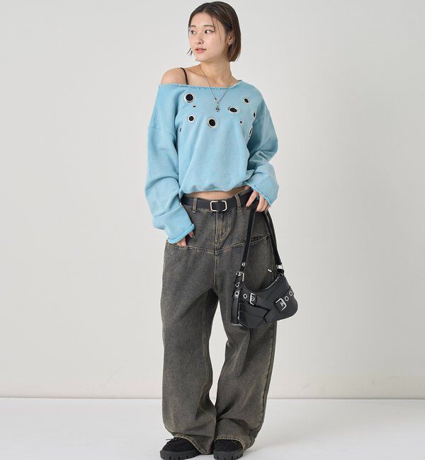  「FRONT EYELET OFF-SHOULDER SWEATSHIRT」|Tシャツ・カットソー|