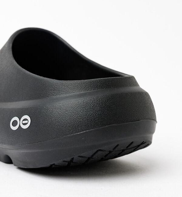 Rouge vif「【OOFOS/ウーフォス】OOcloog+ / ウークロッグプラス【予約】」|スニーカー|