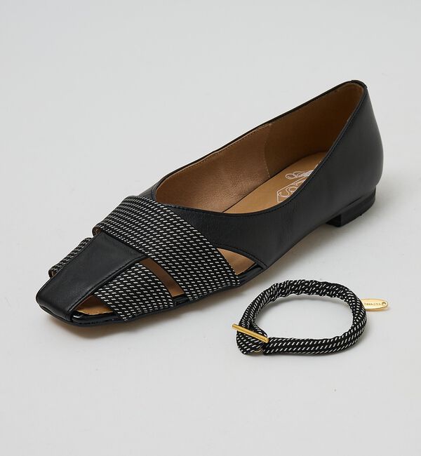 AU BANNISTER「【シルクネクタイ生地使用】グルカモチーフ フラットパンプス【予約】」|パンプス|