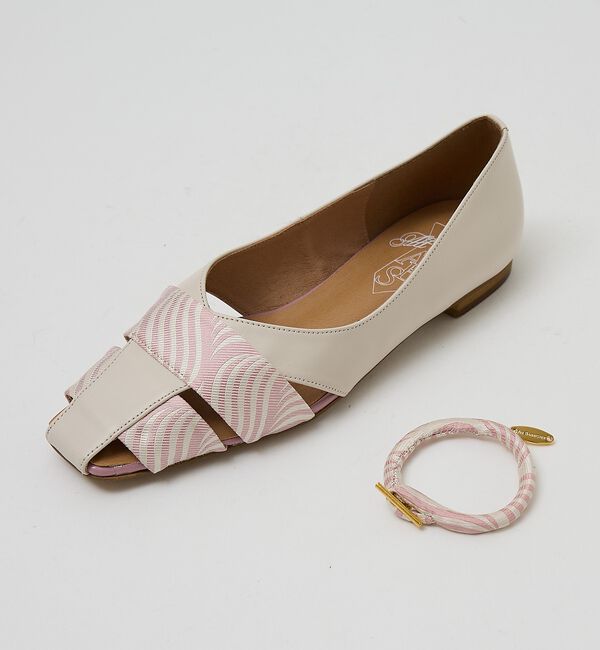 AU BANNISTER「【シルクネクタイ生地使用】グルカモチーフ フラットパンプス【予約】」|パンプス|