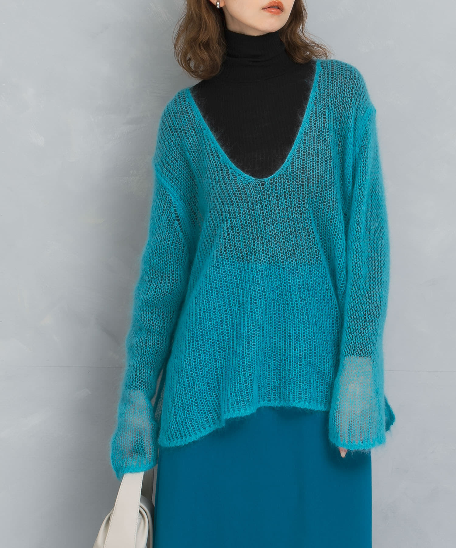 URBAN RESEARCH ROSSO「シアーモヘアVネックプルオーバー」|ニット・セーター|ブルー