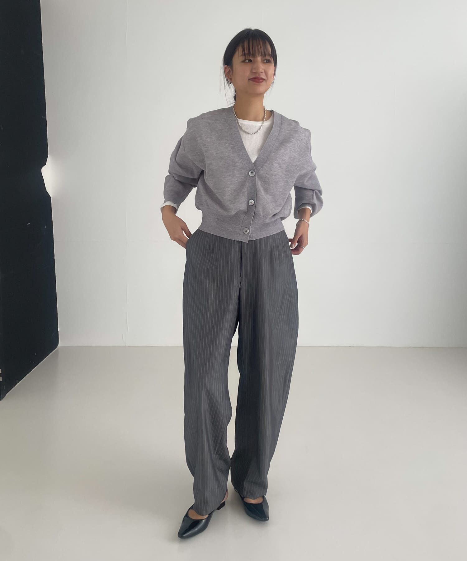 URBAN RESEARCH「new basic　リネン混スポンディッシュニットカーディガン」|カーディガン|