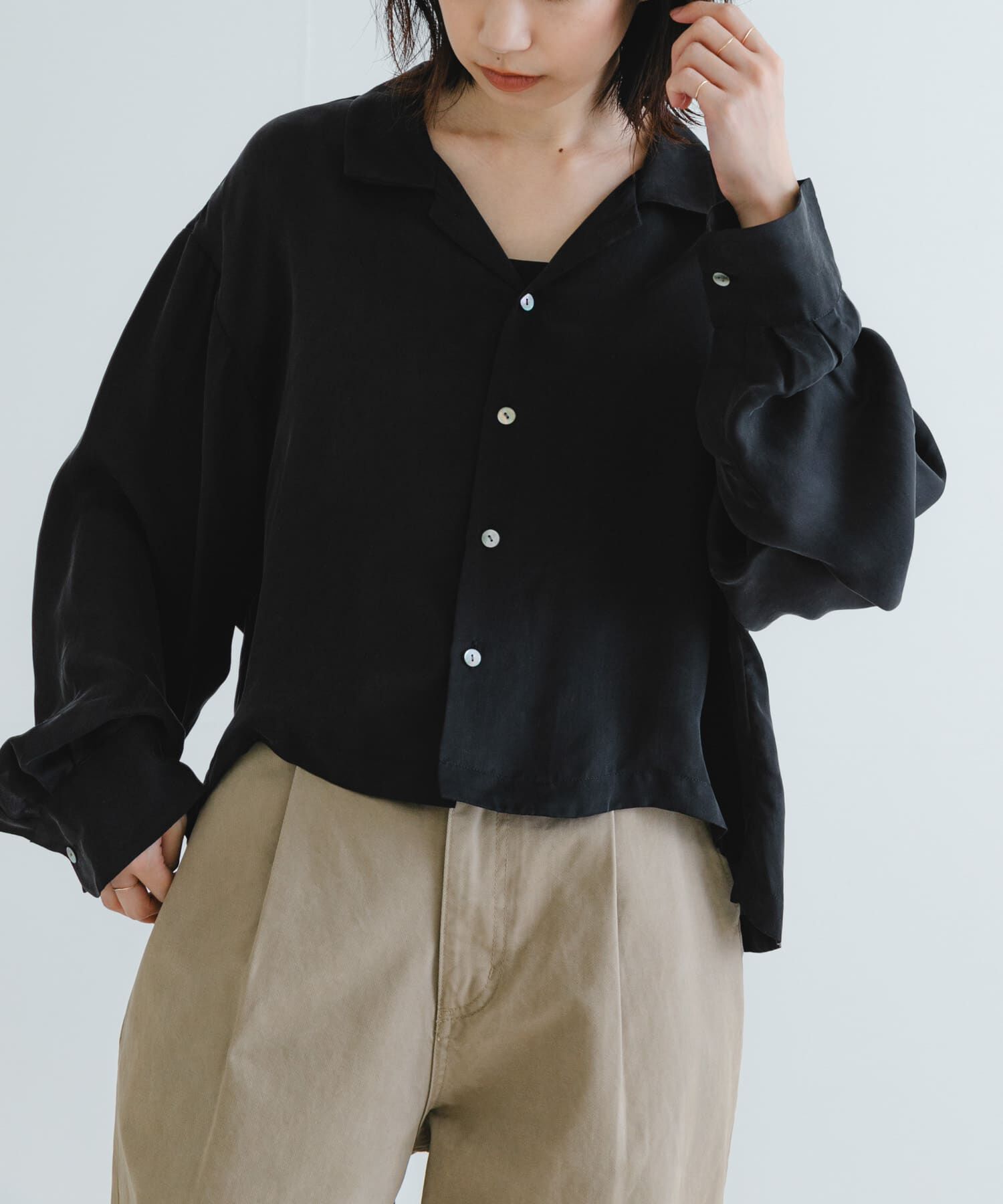 URBAN RESEARCH「new basic　キュプラショートシャツ」|シャツ・ブラウス|