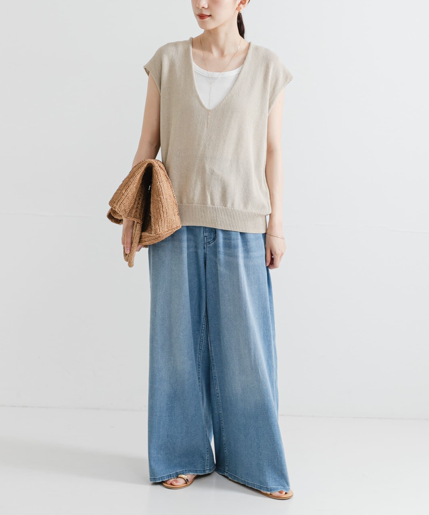 URBAN RESEARCH「リネンコットンVネックニットベスト」|ベスト・ジレ|