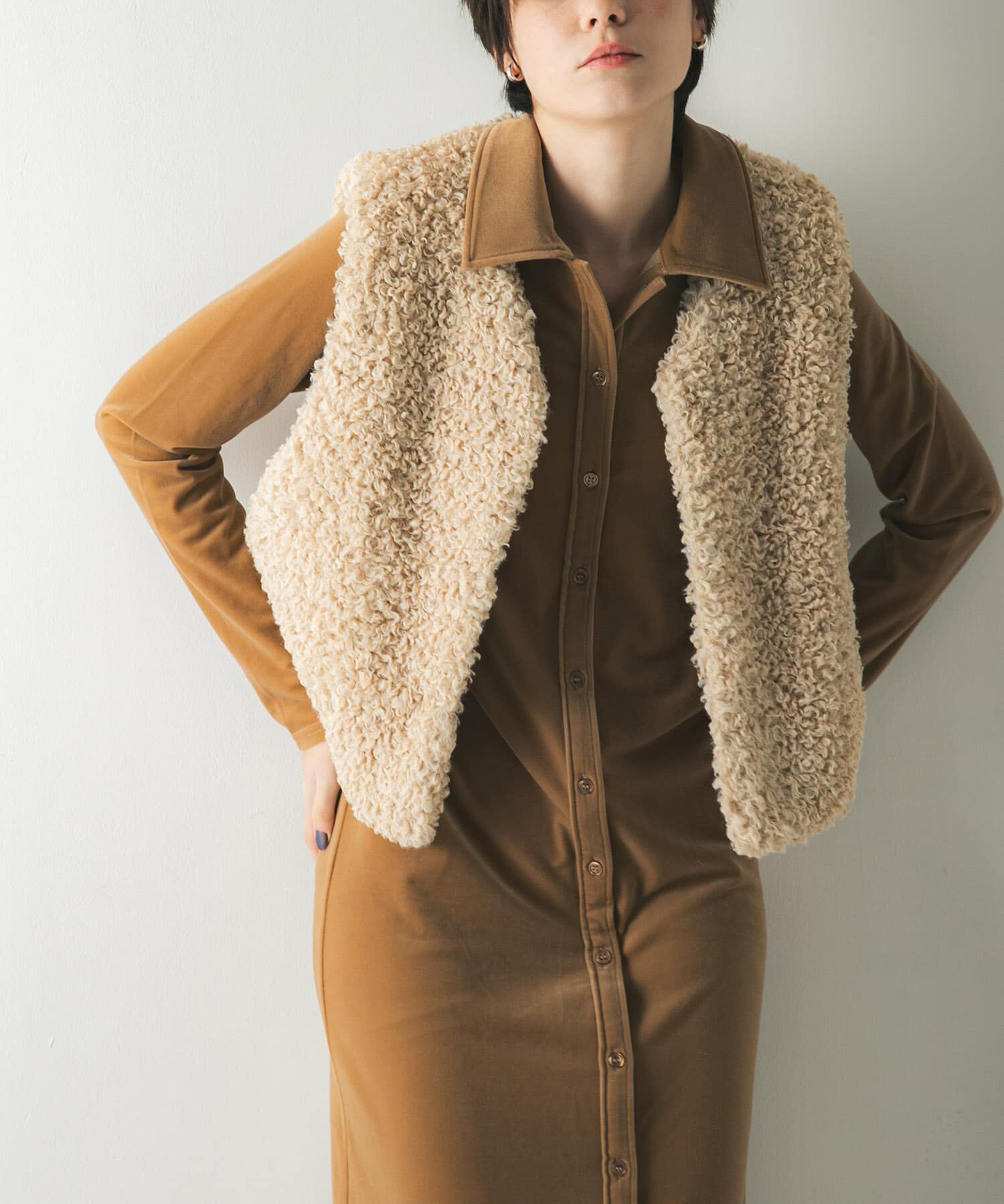 URBAN RESEARCH「ECOPELカーリーファーベスト」|ベスト・ジレ|アイボリー