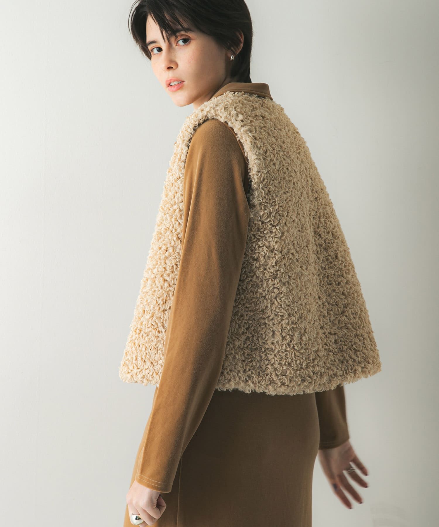 URBAN RESEARCH「ECOPELカーリーファーベスト」|ベスト・ジレ|