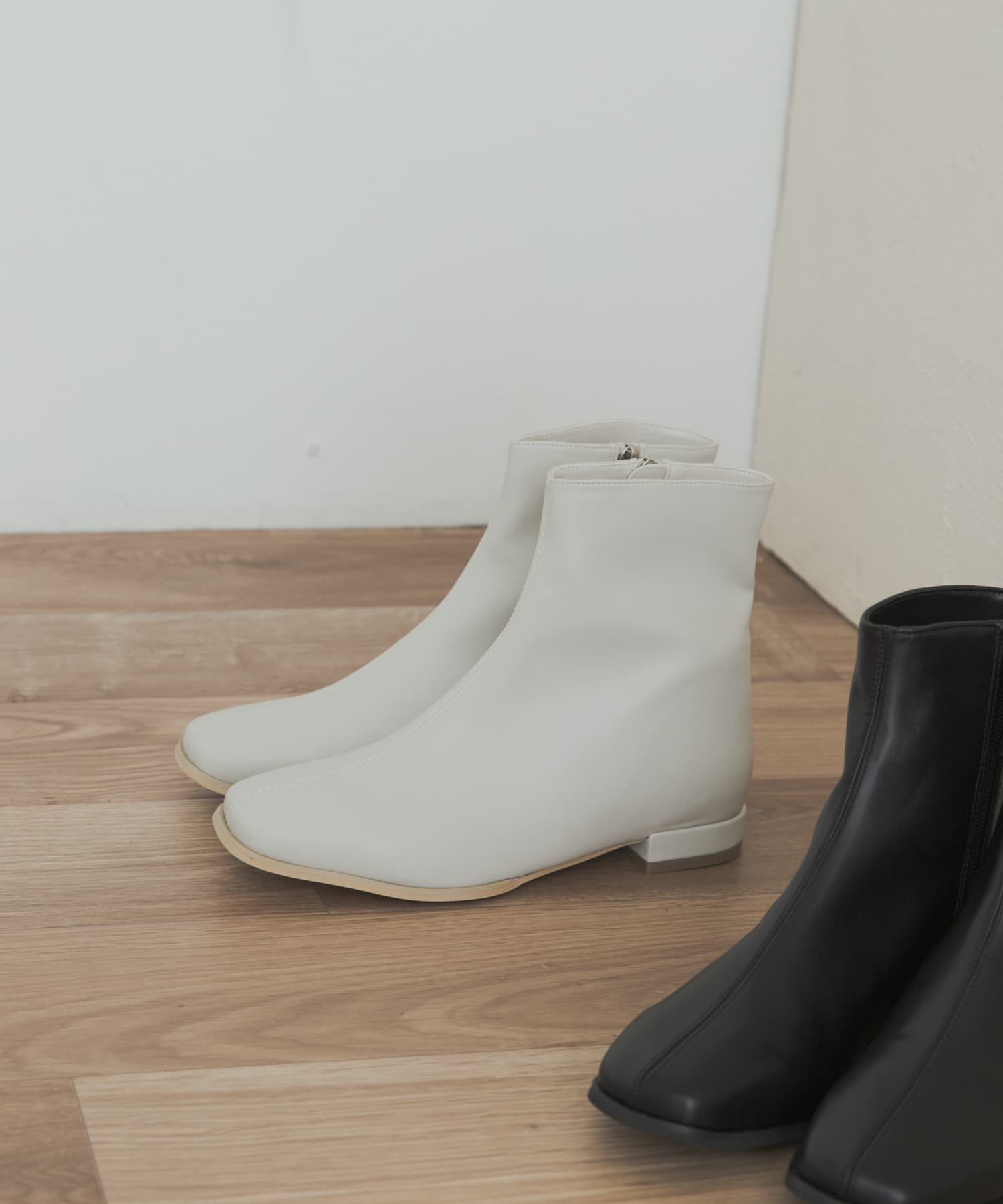 URBAN RESEARCH DOORS「スタイルアップブーツ」|ショートブーツ|アイボリー