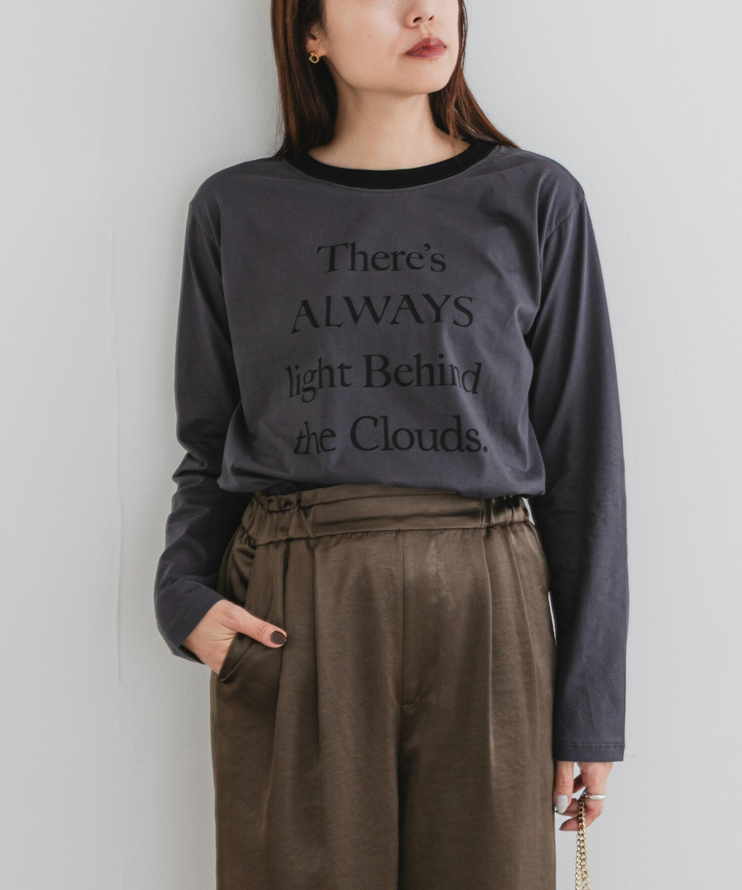 URBAN RESEARCH ROSSO「F by ROSSO　ロゴプリントTシャツ」|Tシャツ・カットソー|チャコールグレー