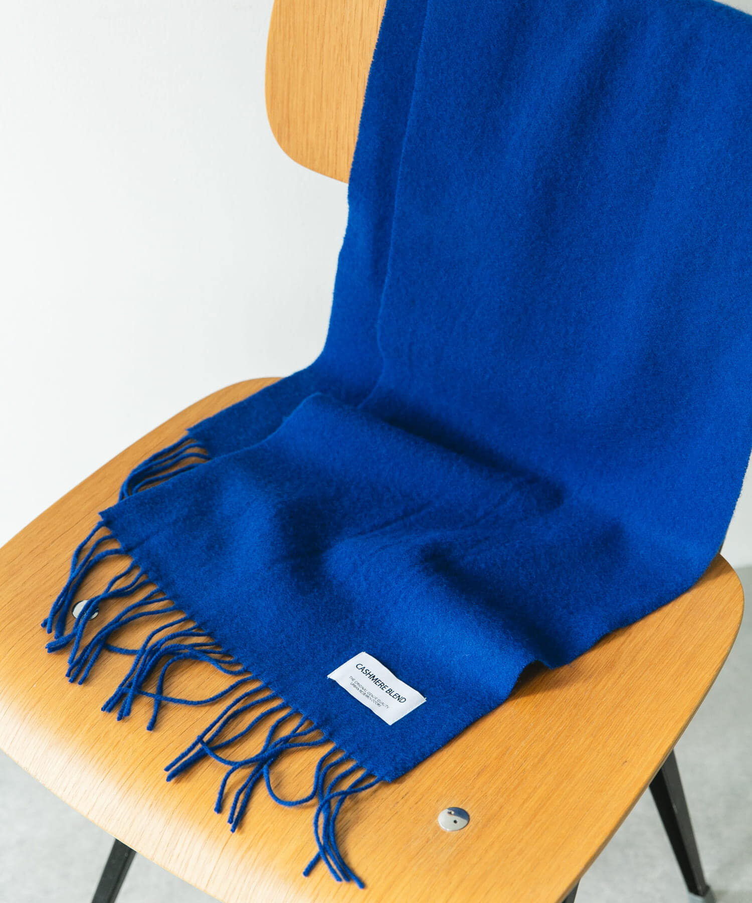 URBAN RESEARCH DOORS「カシミヤブレンドマフラー」|マフラー|ブルー