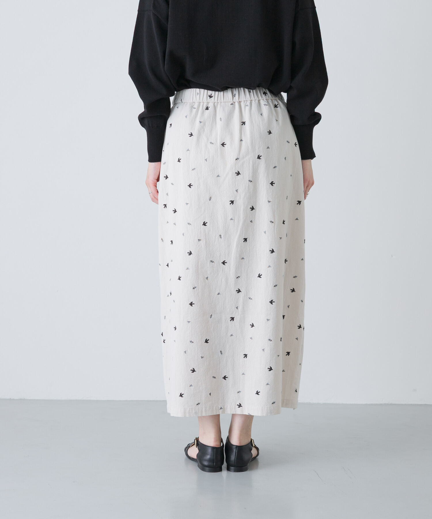 かぐれ「ツバメ刺繍ラップスカート」|スカート|