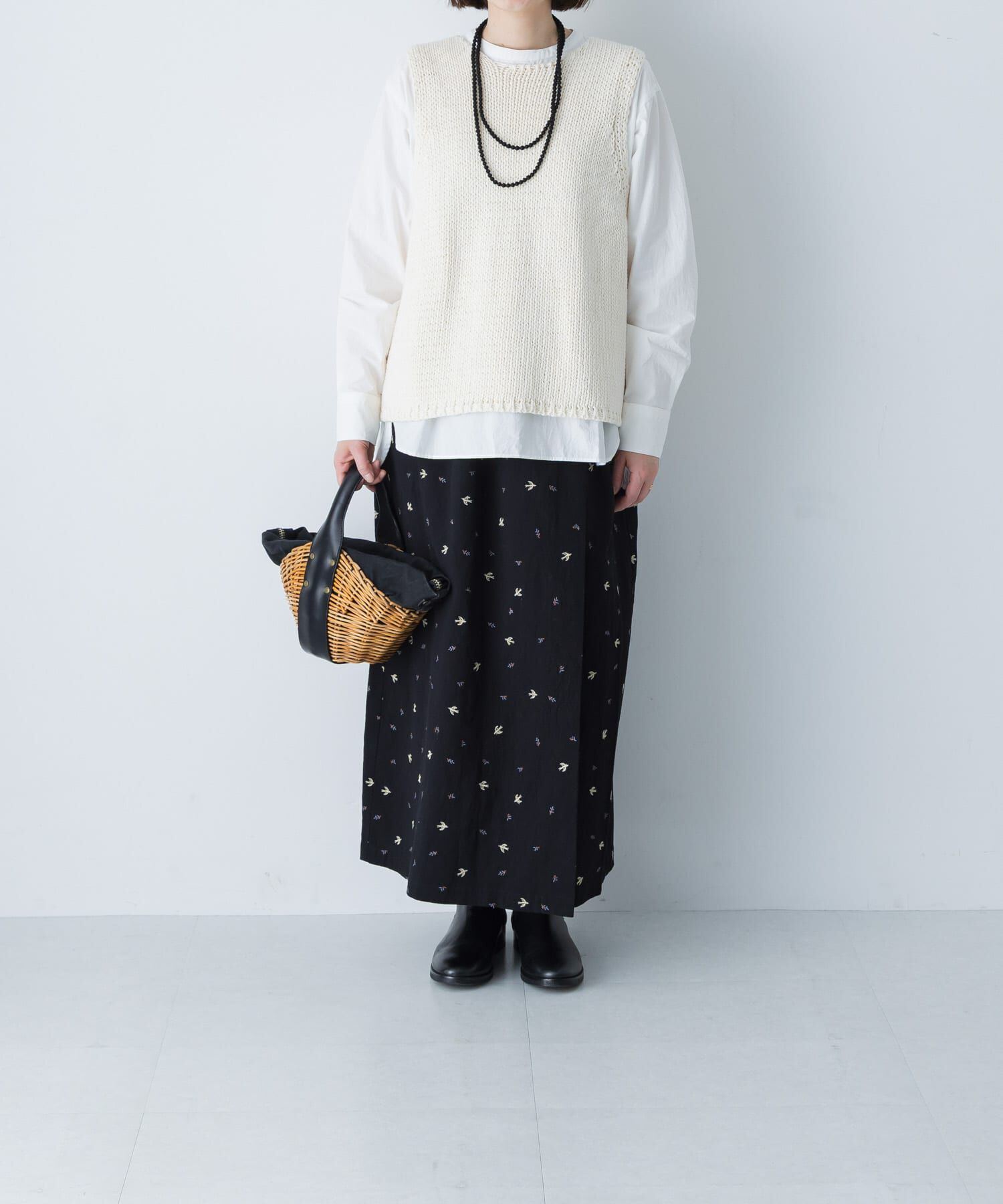 かぐれ「ツバメ刺繍ラップスカート」|スカート|