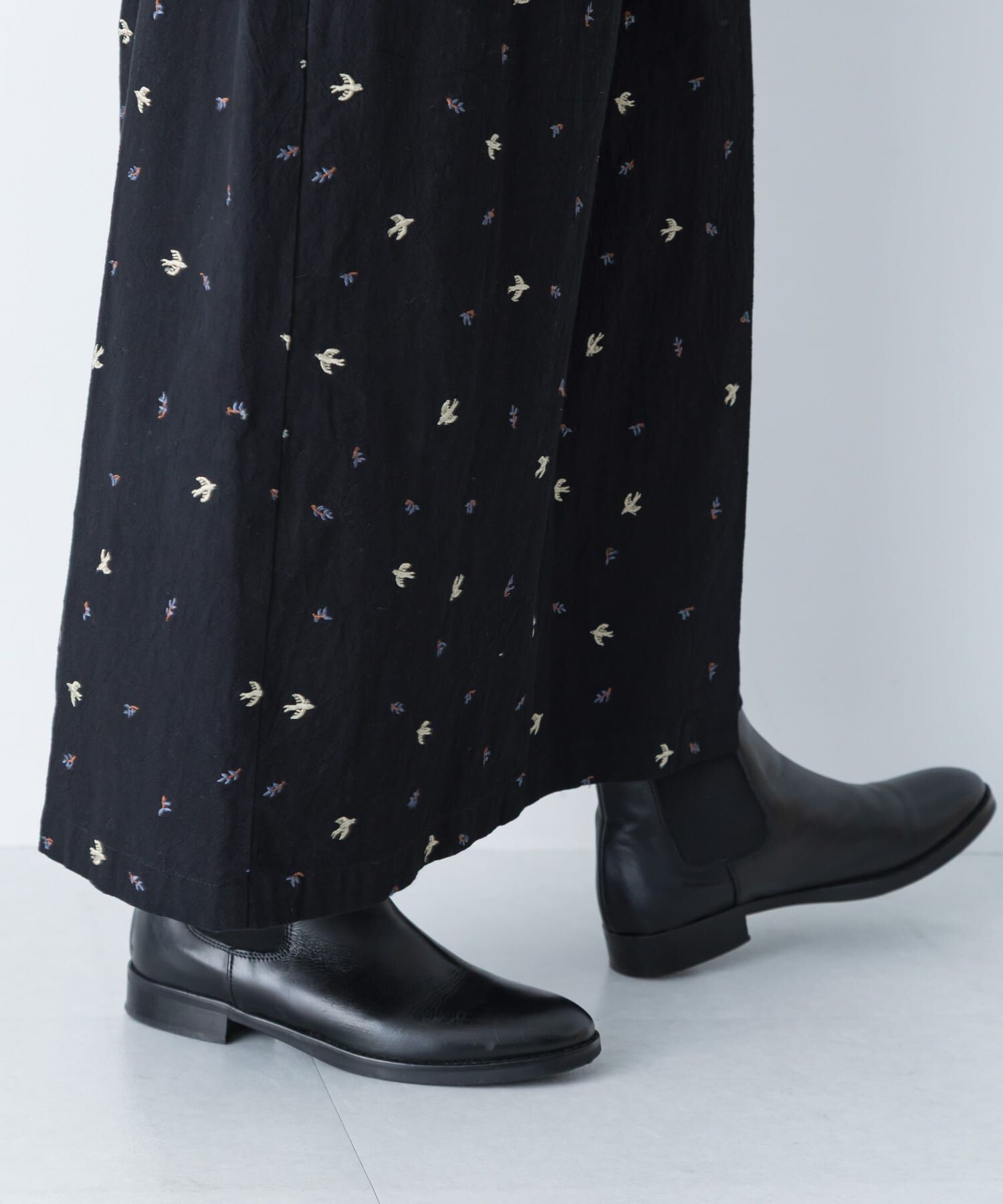 かぐれ「ツバメ刺繍ラップスカート」|スカート|