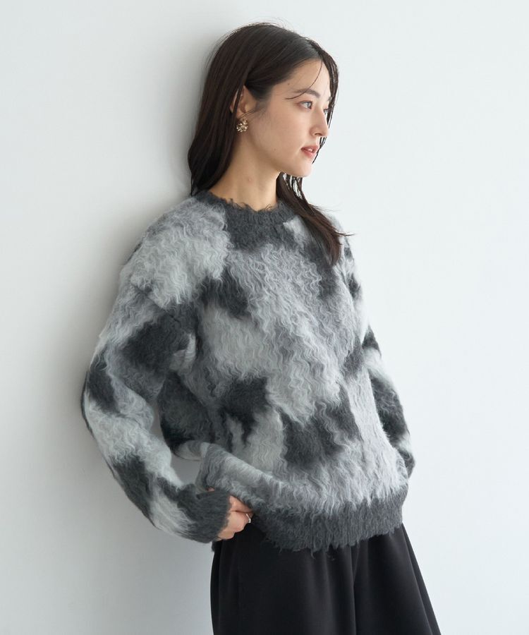 YECCA VECCA「フラワー柄シャギーニット」|ニット・セーター|Charcoal Gray