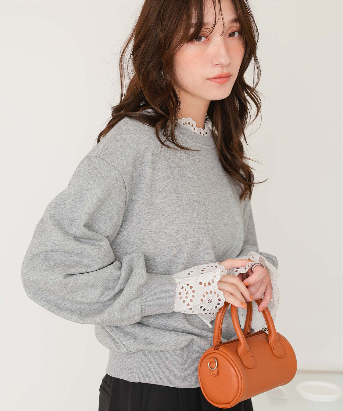 titivate「コットンレースドッキングスウェット」|スウェット・ジャージ|