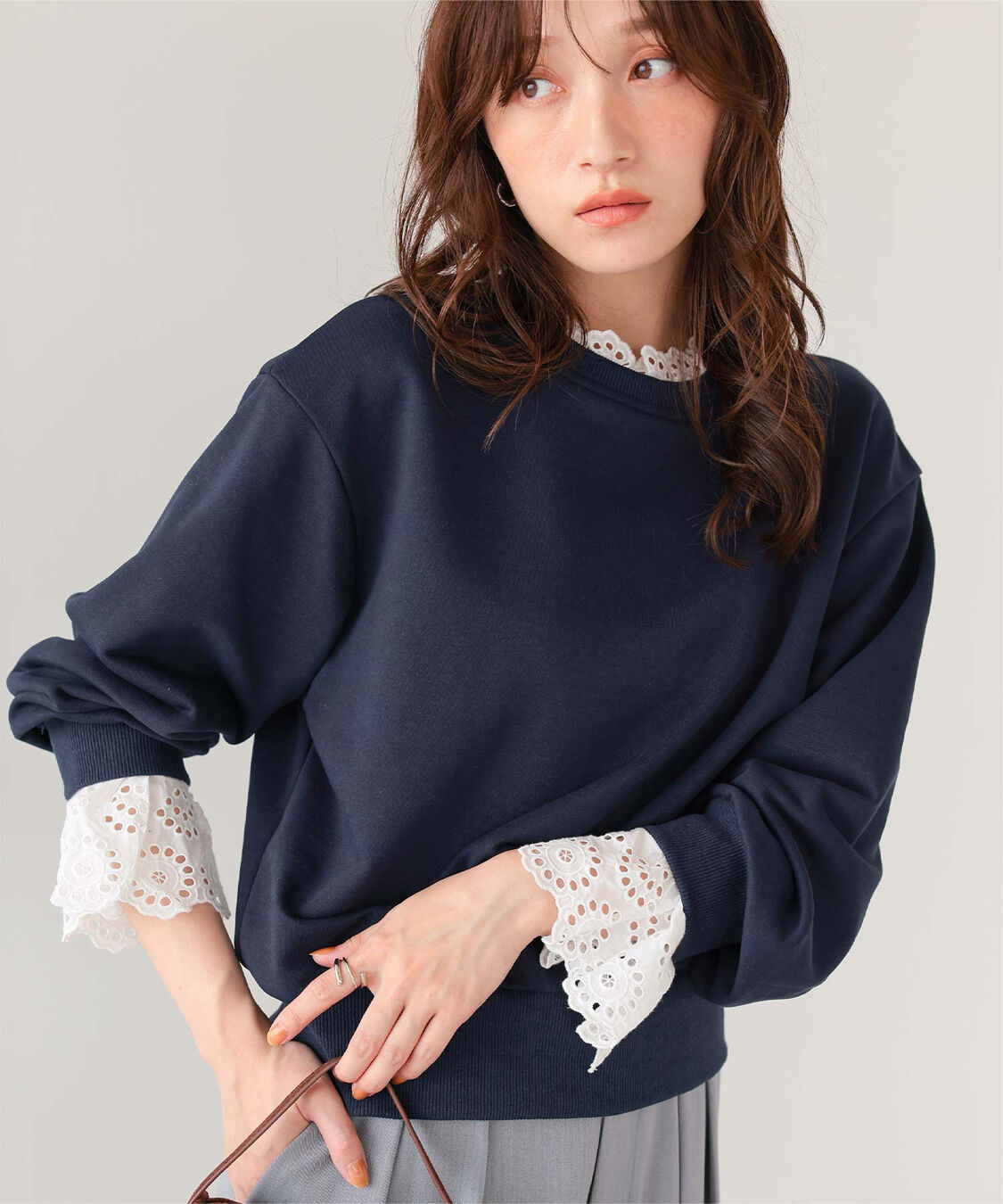 titivate「コットンレースドッキングスウェット」|スウェット・ジャージ|ネイビー