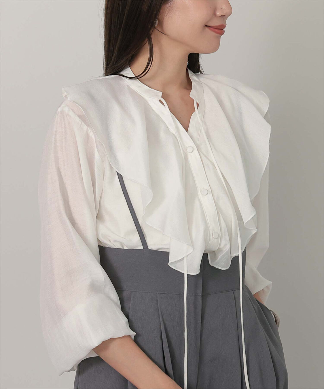ur's「ラッフルデザインブラウス」|シャツ・ブラウス|