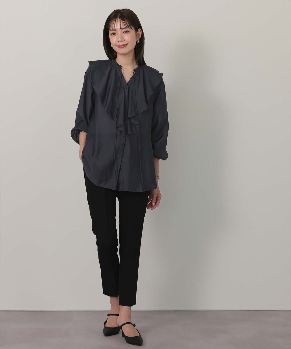 ur's「ラッフルデザインブラウス」|シャツ・ブラウス|