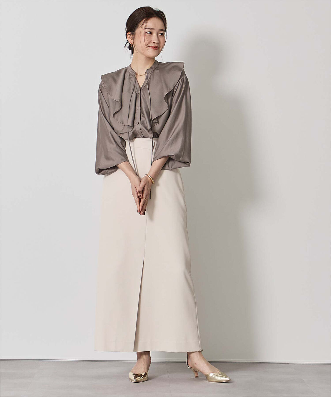 ur's「ラッフルデザインブラウス」|シャツ・ブラウス|