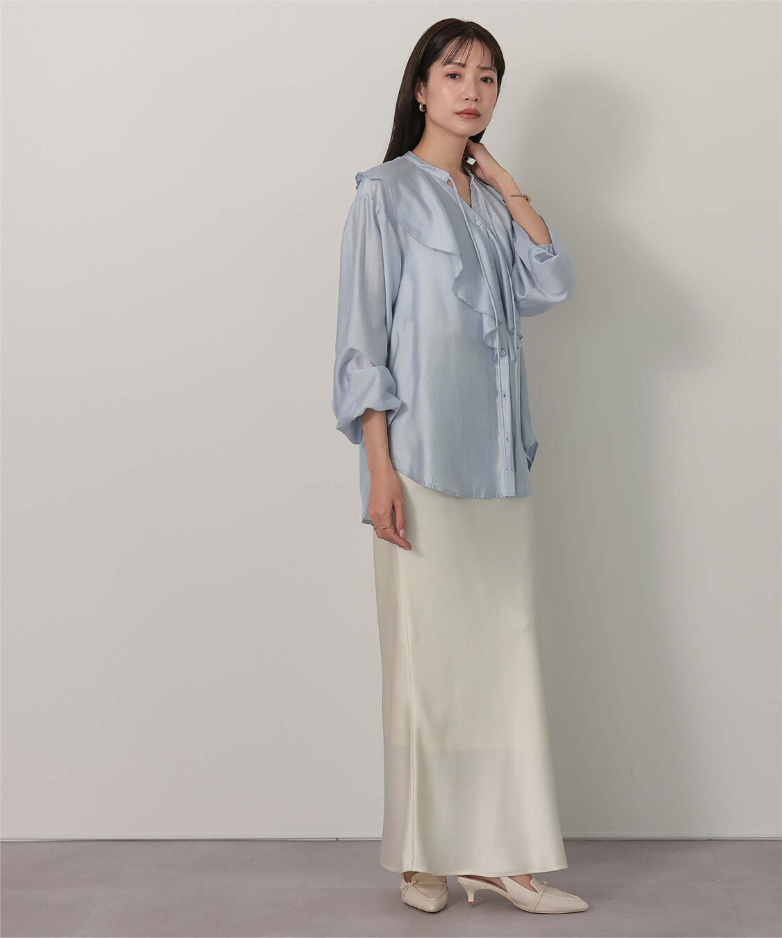 ur's「ラッフルデザインブラウス」|シャツ・ブラウス|