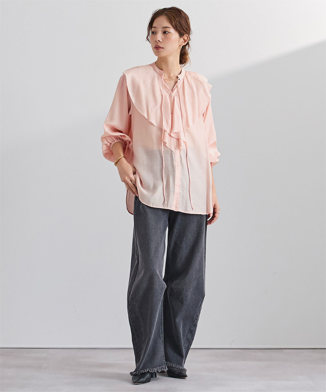 ur's「ラッフルデザインブラウス」|シャツ・ブラウス|