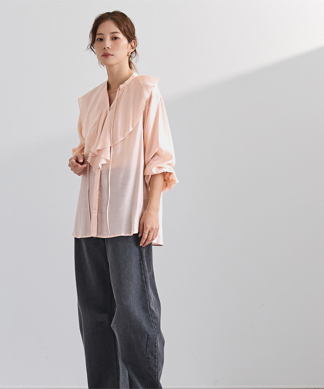 ur's「ラッフルデザインブラウス」|シャツ・ブラウス|