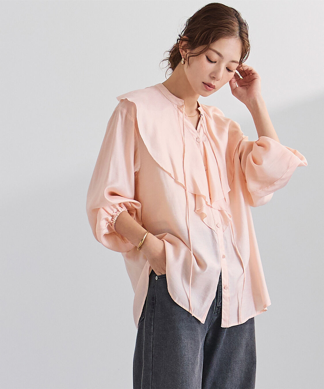 ur's「ラッフルデザインブラウス」|シャツ・ブラウス|