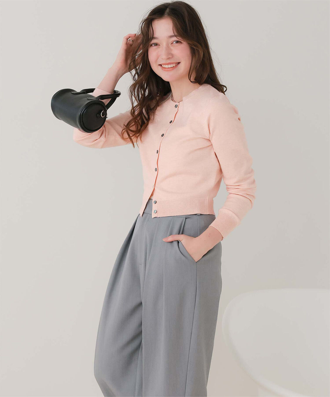 titivate「クルーネックニットカーディガン/トップス」|ニット・セーター|