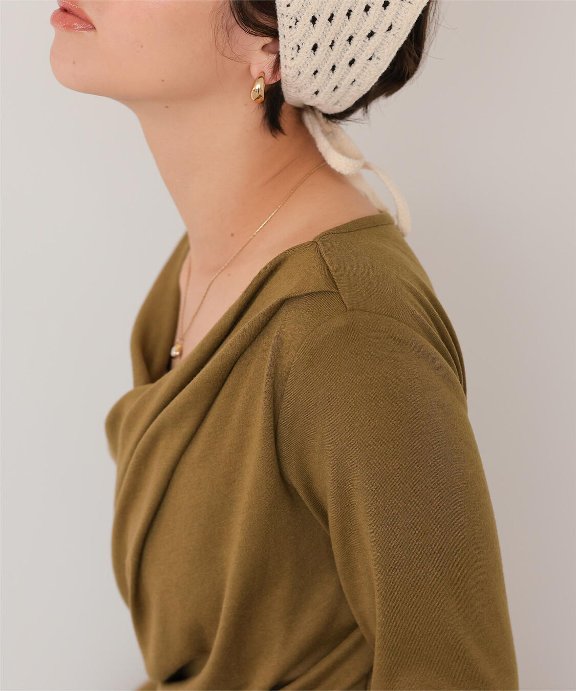 titivate「オフショルダーロングスリーブTシャツ」|Tシャツ・カットソー|