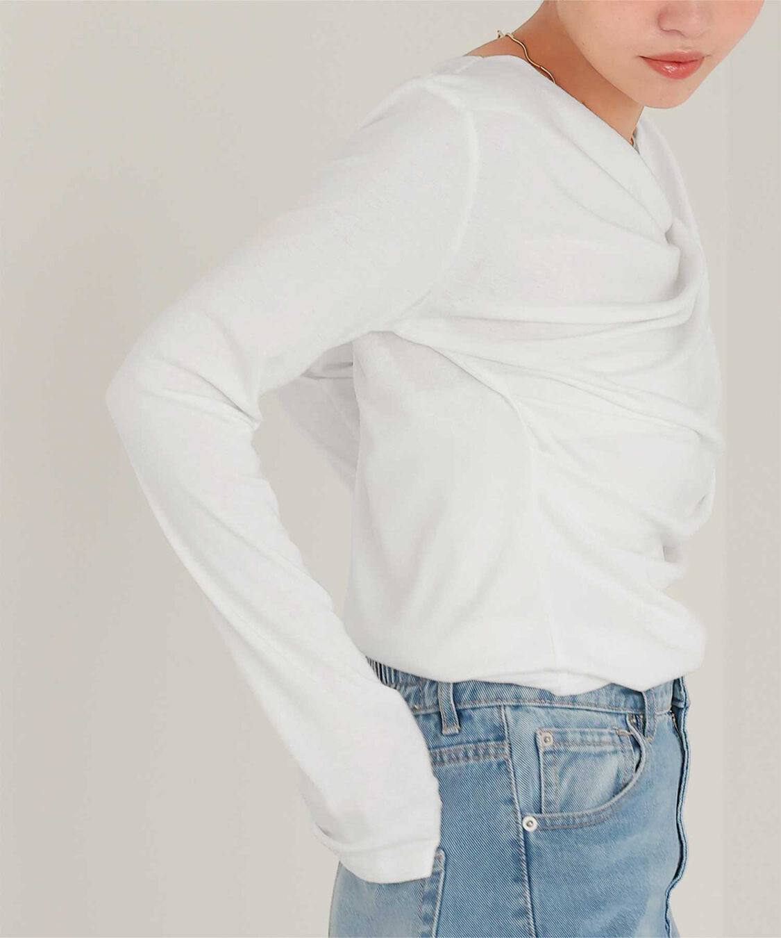 titivate「オフショルダーロングスリーブTシャツ」|Tシャツ・カットソー|