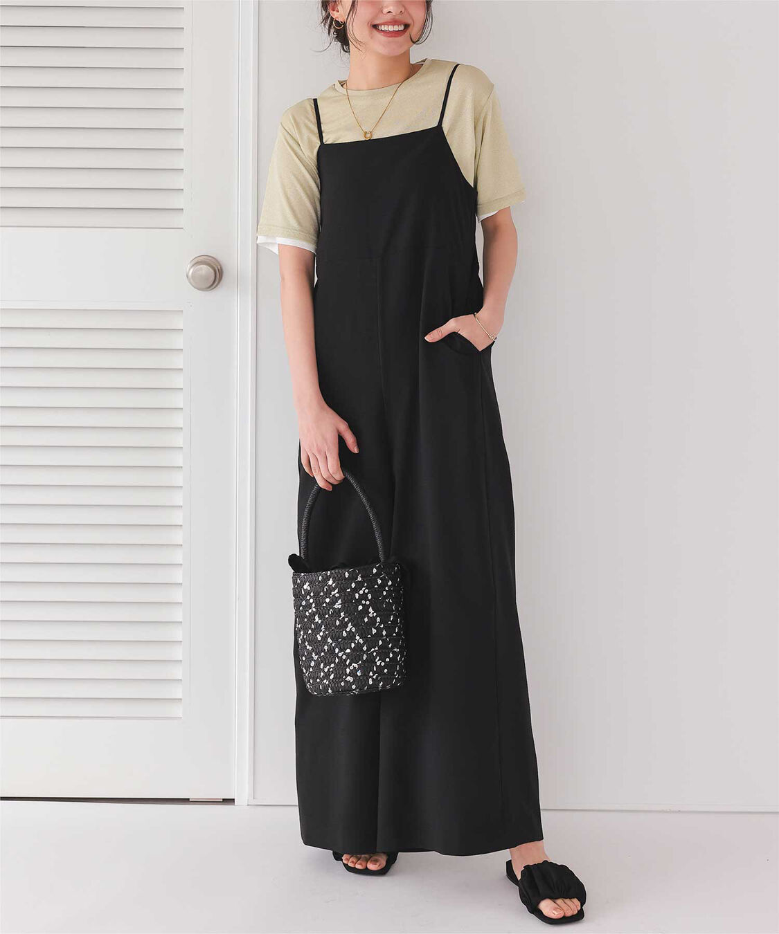 titivate「【赤埴奈津子さんS/Sコラボアイテム】バックデザインルーズキャミソールオールインワン」|オールインワン|ブラック