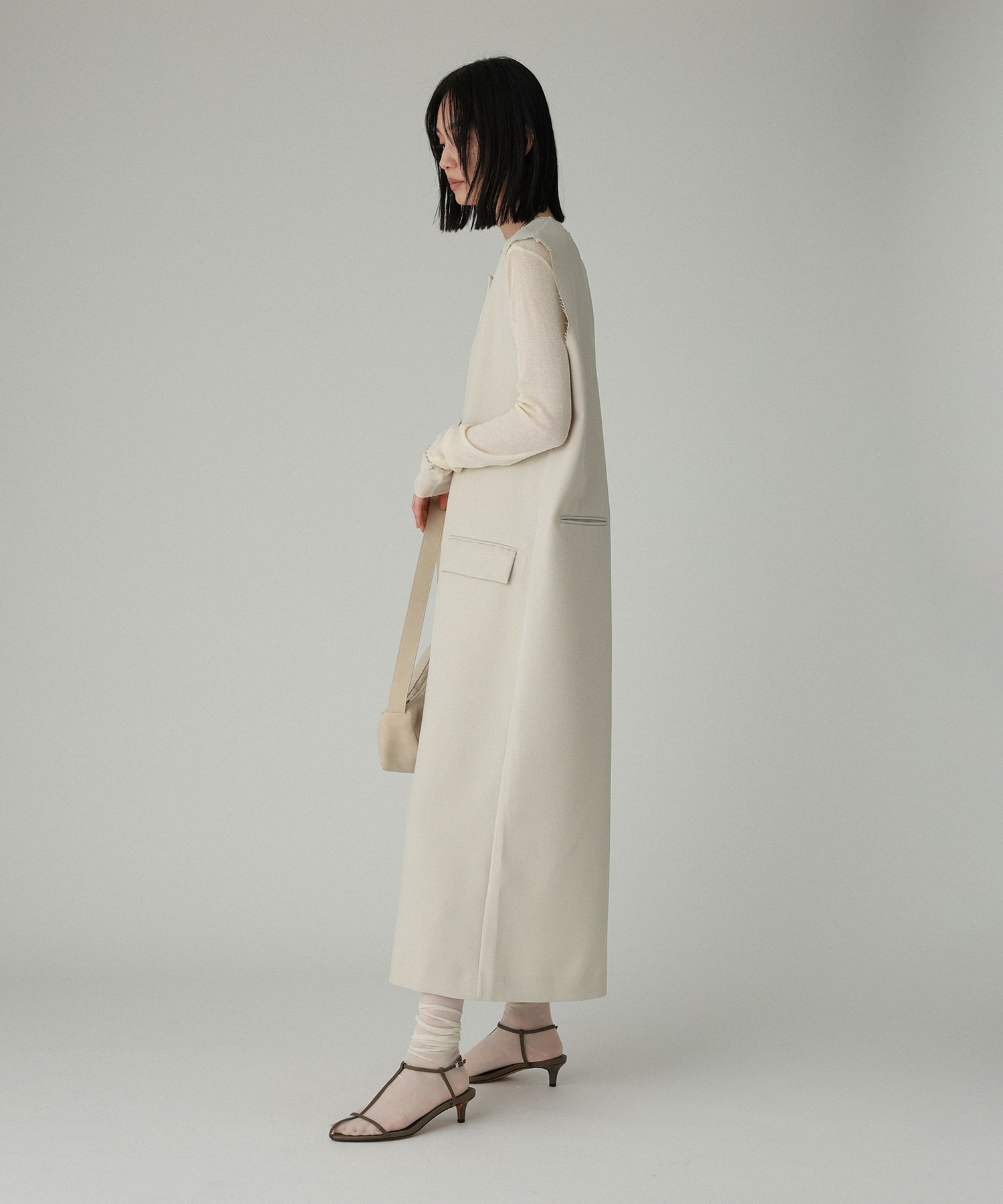 BABYLONE「ツイルVネックワンピース」|ワンピース|