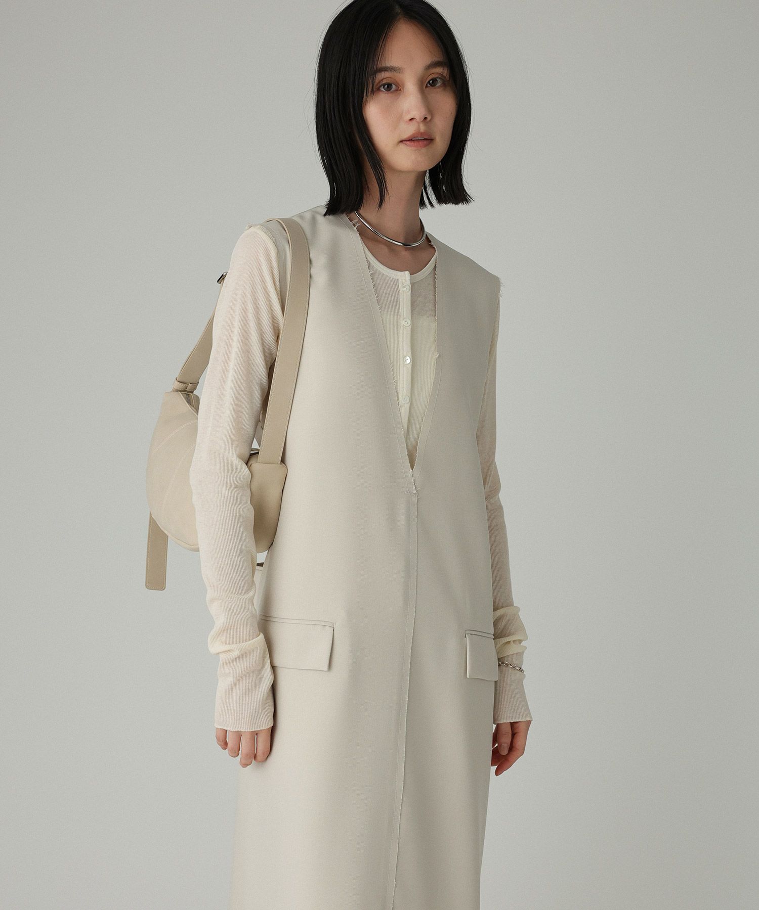 BABYLONE「ツイルVネックワンピース」|ワンピース|