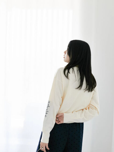 Samansa Mos2 blue「◎袖ロゴニットプルオーバー」|ニット・セーター|