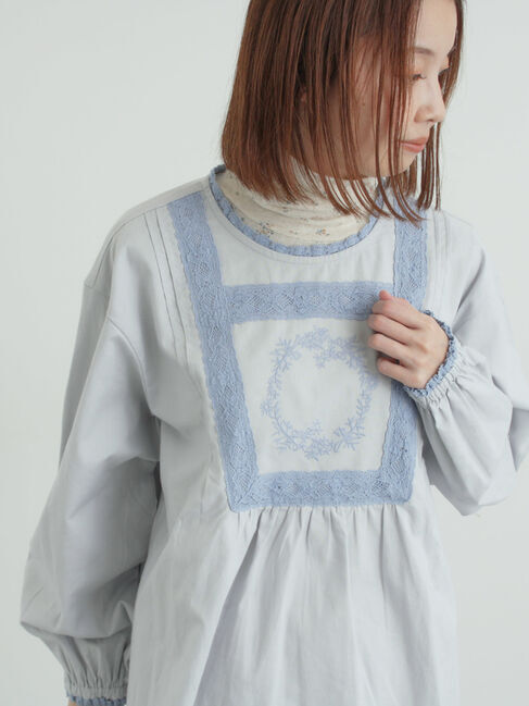 Samansa Mos2「胸元モチーフ刺繍レースブラウス」|シャツ・ブラウス|