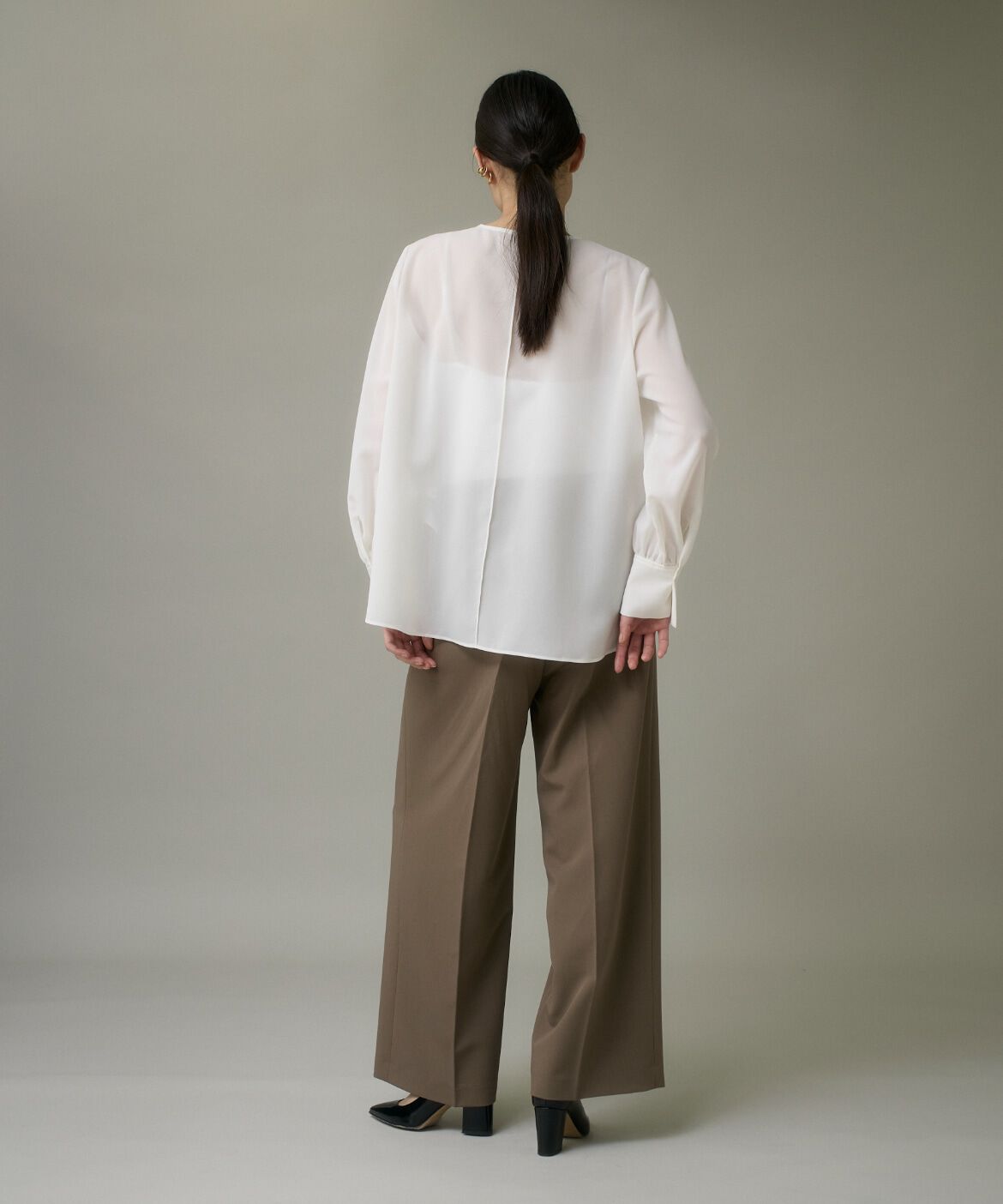 DAY by DAY it&rsquo;s international「シアーノーカラーブラウス」|シャツ・ブラウス|