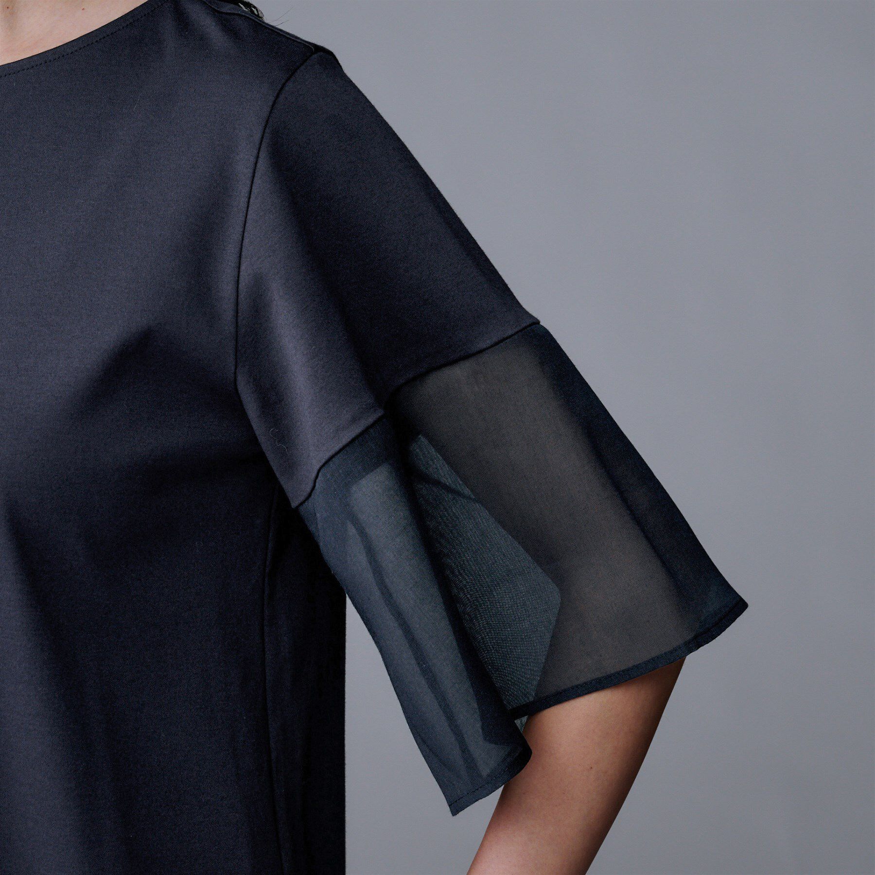 UNTITLED「【洗える/五分袖】シアースリーブ プルオーバー」|Tシャツ・カットソー|