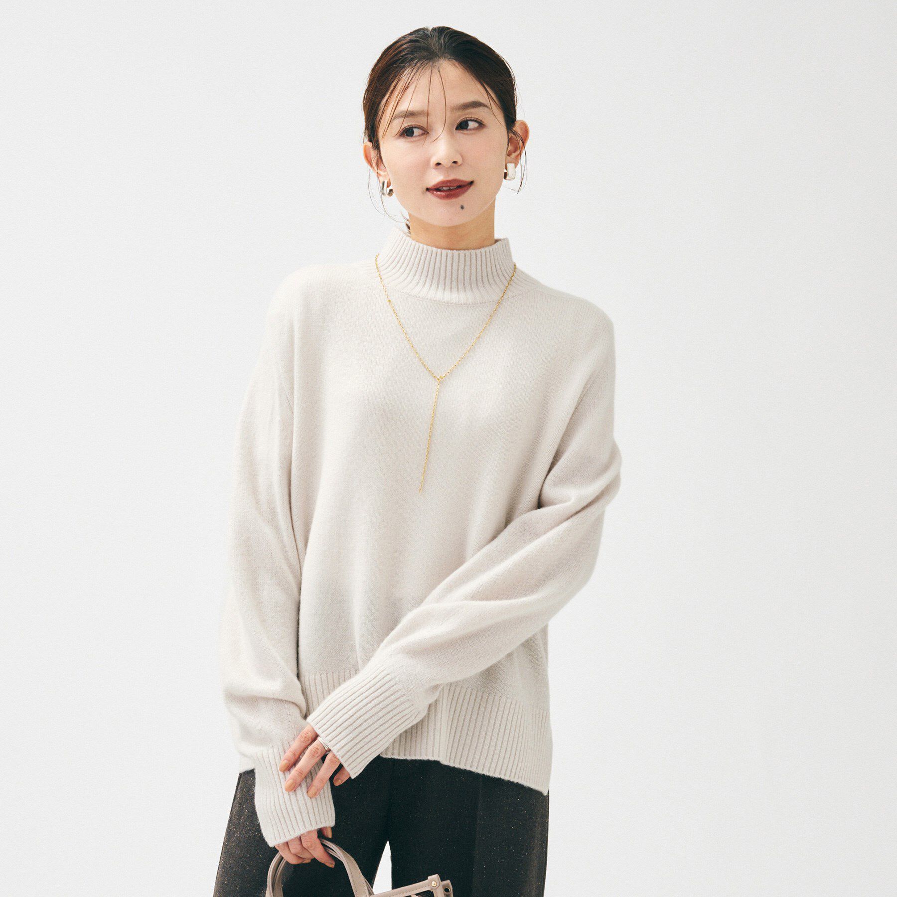 UNTITLED「【8色展開/洗える】ウールカシミヤ ハイネックニット」|ニット・セーター|