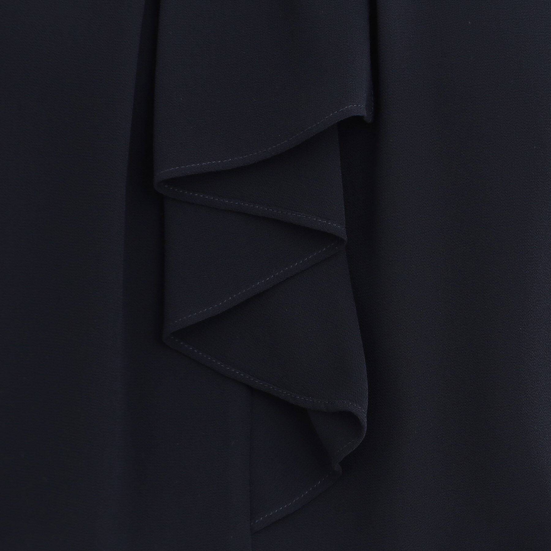 Reflect「【夏SALE／フォーマル/マシンウォッシュ可】フロントラッフルディティールブラウス」|シャツ・ブラウス|