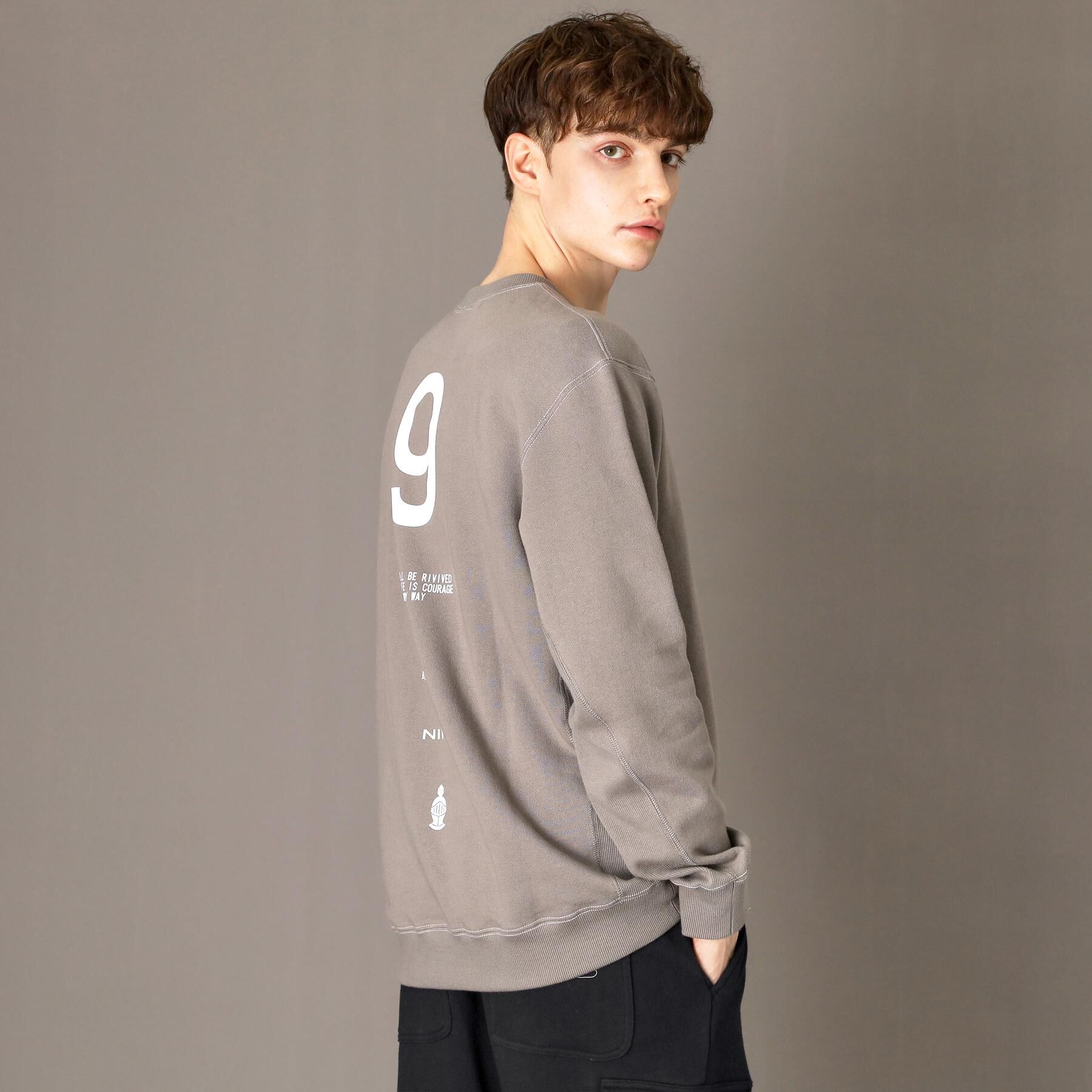 DRESSTERIOR「裏起毛 バック9プリントスウェット」|パーカー|