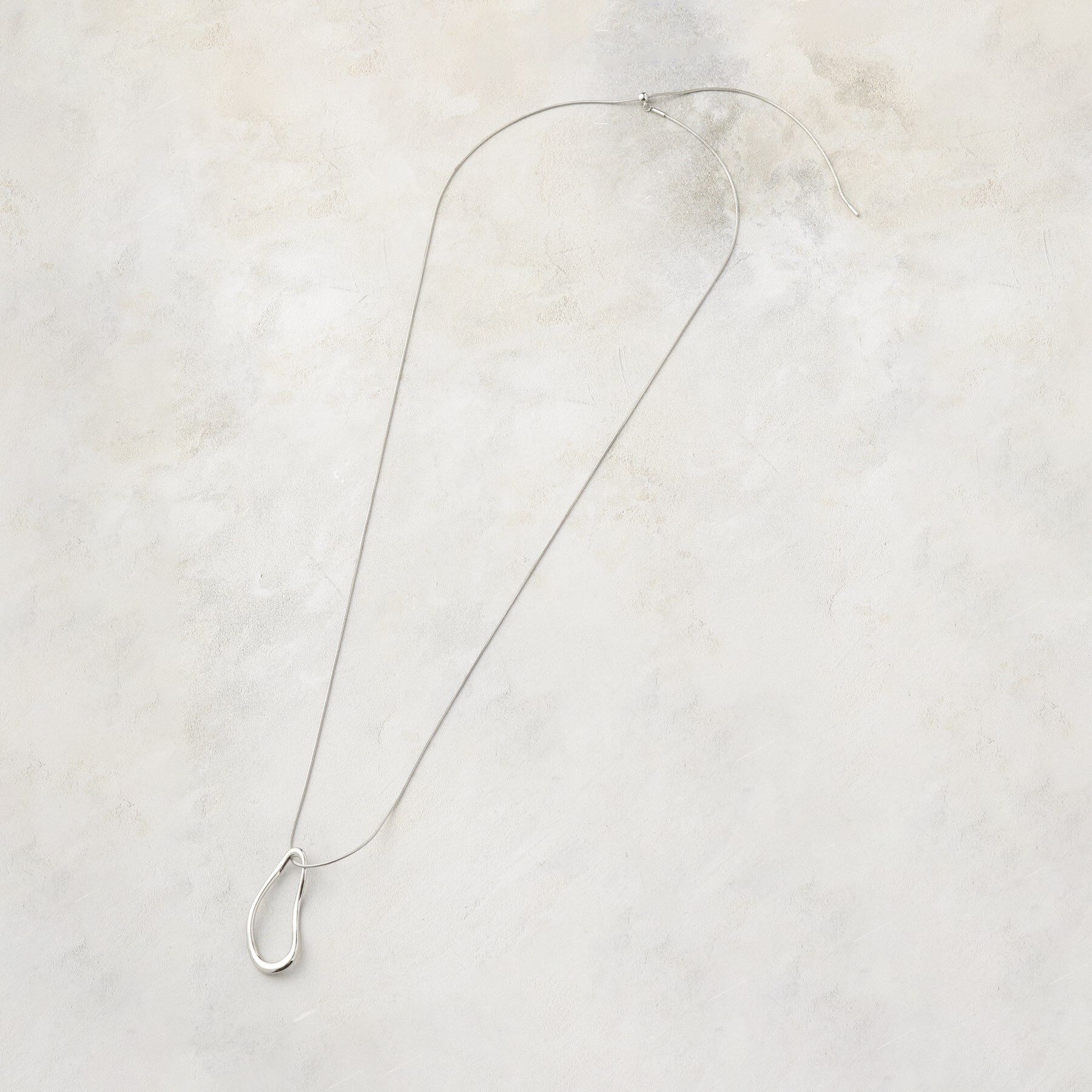 grove「【ネックホルダー】変形オーバルチェーンネックレス」|ネックレス|