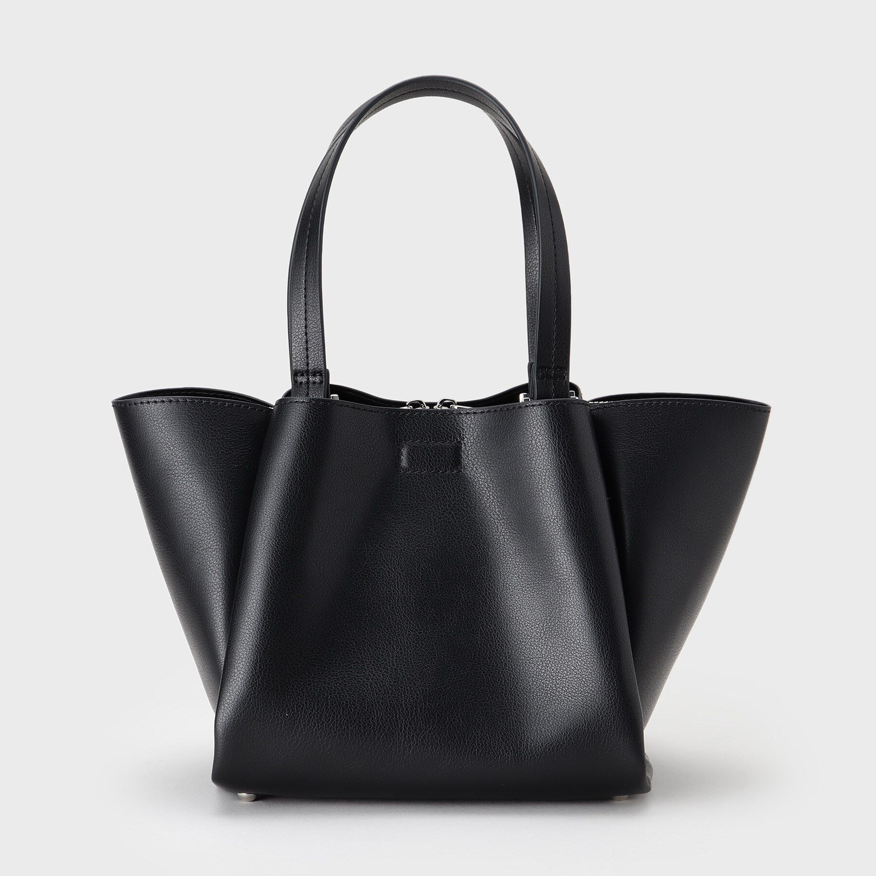 INDIVI「【ミドルサイズ／合皮】キャリアタックバッグ」|ハンドバッグ|