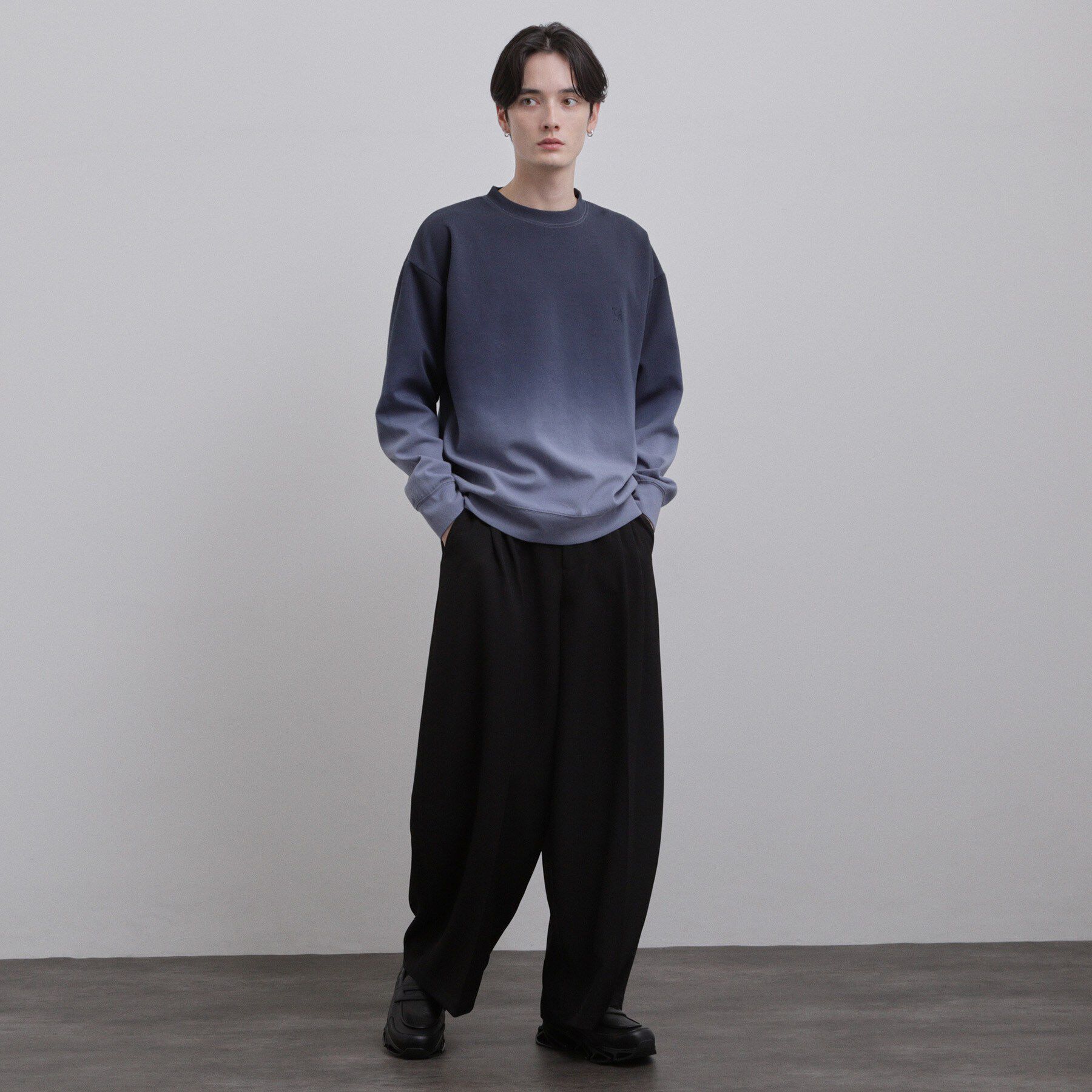 tk.TAKEO KIKUCHI「グラデーションスウェット」|パーカー|