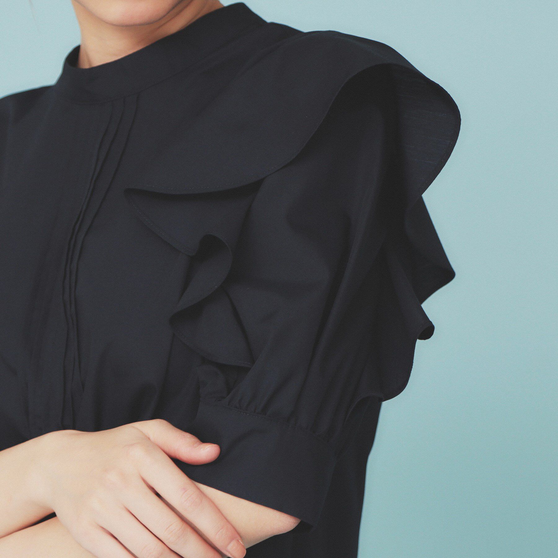 index「ハイネックフリルブラウス【洗濯機洗い可/イージーアイロン】」|シャツ・ブラウス|