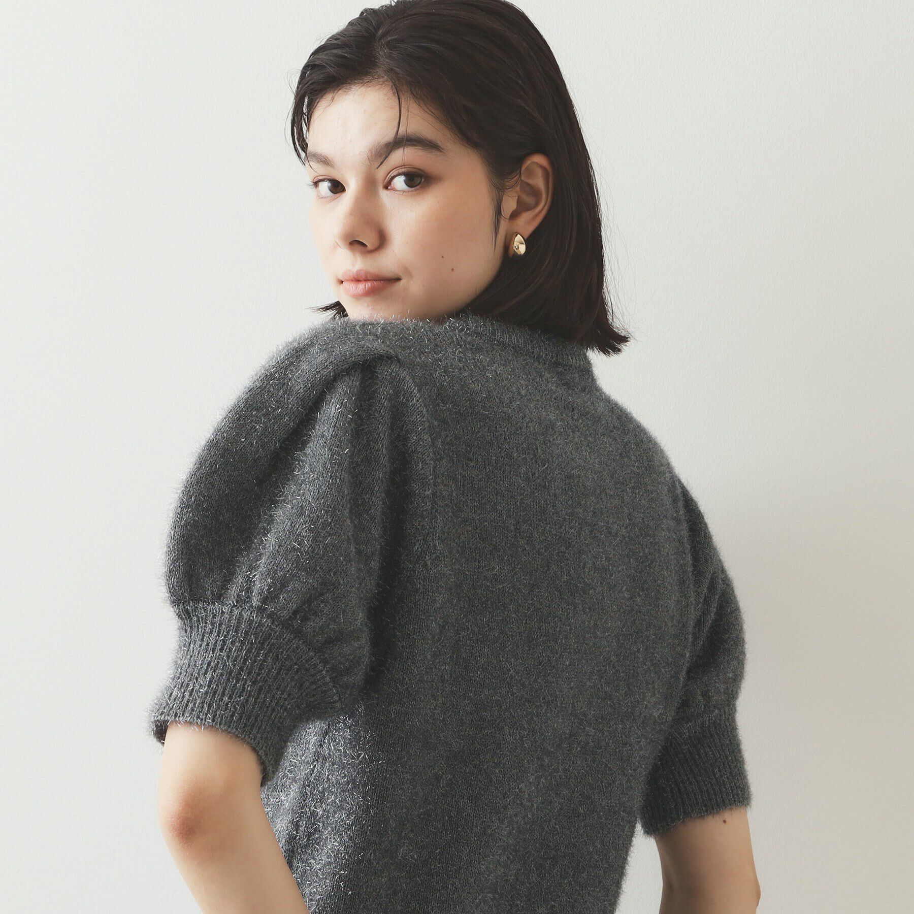OPAQUE.CLIP「《andGIRL掲載》キラキラボリュームスリーブニット【洗濯機洗い可】」|ニット・セーター|