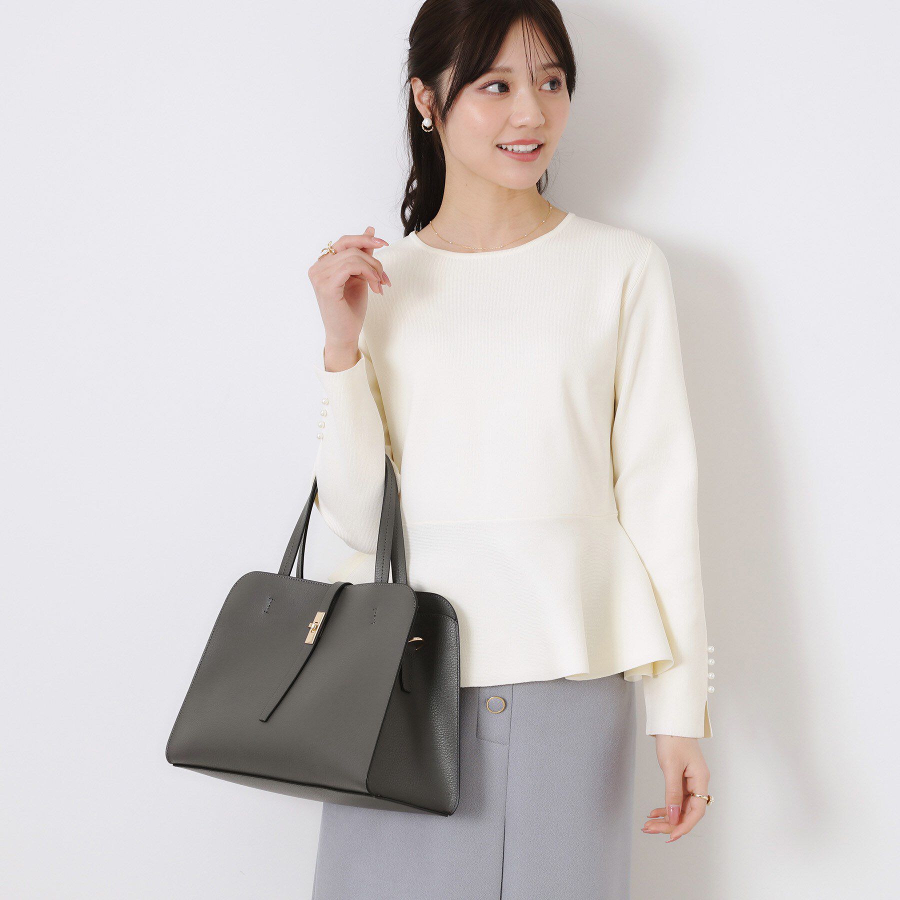 Couture broach「ゴールドパーツ2WAYバッグ」|ショルダー・メッセンジャー|