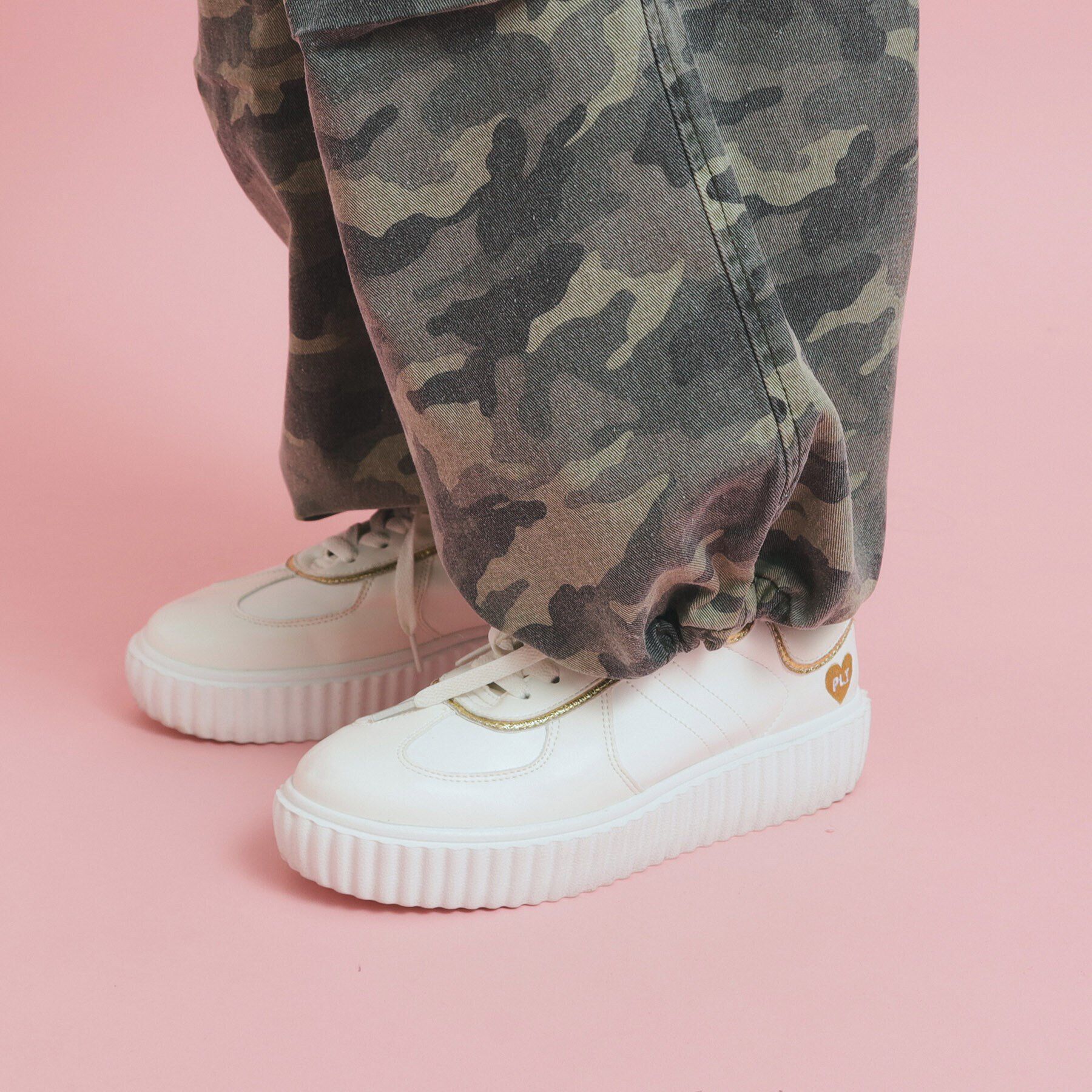 PINK-latte「ゆったりシルエットのカーゴパンツ」|その他|