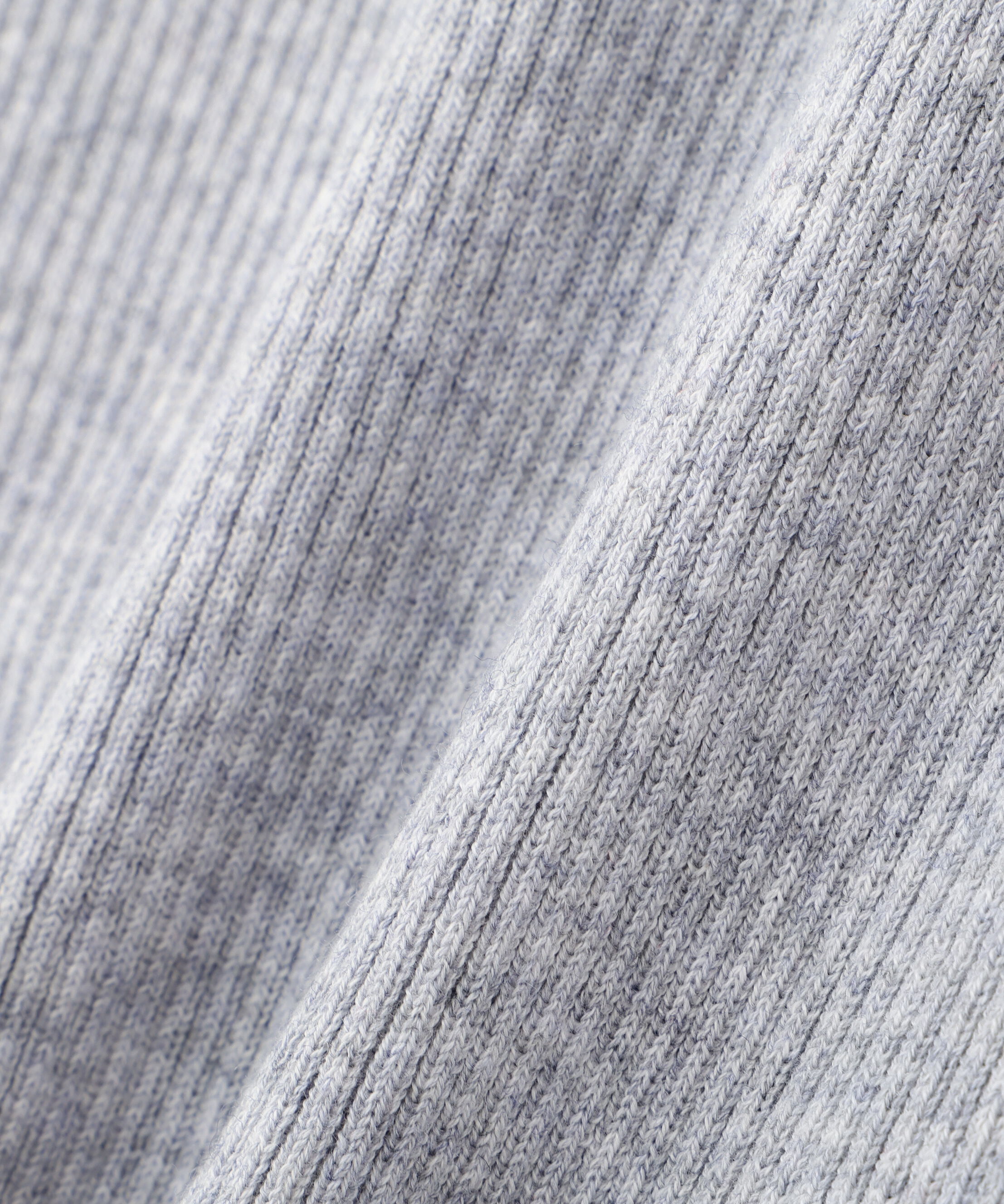  「袖金ボタンリブタートルニット」|ニット・セーター|